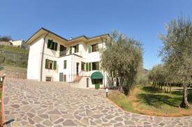 Lucca Historical Center House | VILLA SAN CERBONE 1 CANNELLA
