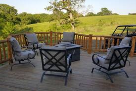 Martinsville Cabin | Wolf Den Lodge