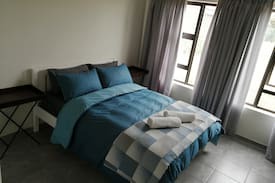 Jeffreys Bay House | Koraal Accommodation - Self Catering