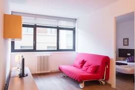 Les Tres Torres Apartment | Acogedor apto. con dos habitaciones