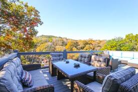 Bee Cliffs House | LAKE AUSTIN WATERFRONT