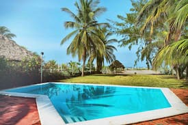 Puerto Madero Villa | Villa Tres Marias Playa Linda