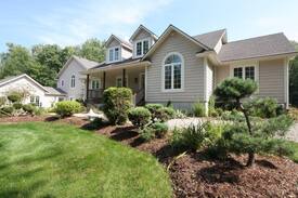Perth East Other | August's Manor - Villa just outside Stratford!