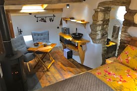 Kirkby Stephen Other | Brackenber Byre cosy cabin & garden in the Dales