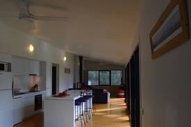 Koonwarra House | Koonwarra Lake house retreat