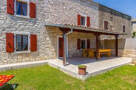 Mutvoran Villa | House Villa Mutvoranka (V3465-K1)