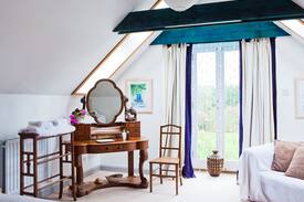 Dulcote Cabin | Entire cosy Coach House - B&B near Wells UK