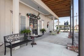 Lake Arthur Hotel | Entire Boutique Hotel: Charming, Relaxing