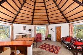 Juliasdale Villa | Self catering budget cottage in Nyanga, Zimbabwe