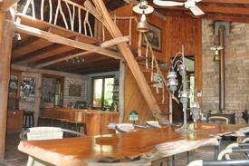 Mount Vincent House | Brinawa Birds and Bush Retreat
