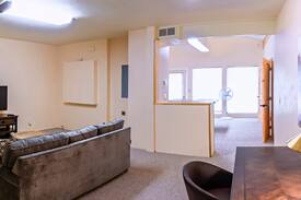 Ashland Cabin | Oak Street Cottages - Studio