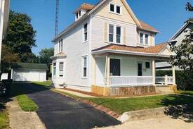 Richmond Apartment | Victorian apartment in Olde Richmond near Earlham