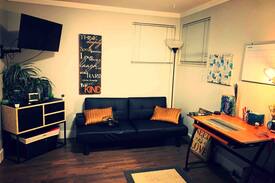 Aurora Hills House | Great location w/ jacuzzi! 420 friendly! Airport