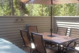 Deer Park House | Sunriver Resort Home- Sleeps 8- Pet Okay- SHARC