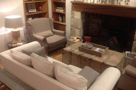Teffont Evias Cabin | 3-bed Thatched Cottage nr Salisbury & Stonehenge
