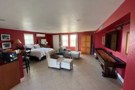 Lodi House | Beautiful Private Queen Studio - Vista de Viña