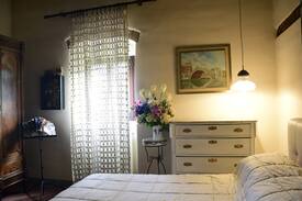 Twist Bed & Breakfast | Casa Barbagianna Arte - Florence - Tuscany