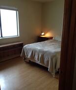 Carbondale House | Beautiful room Private bath. Very clean. Hot tub