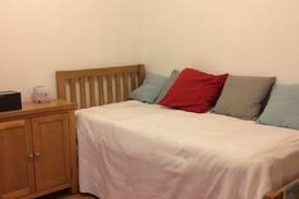 Cambridge House | Two double rooms in quiet location near the river