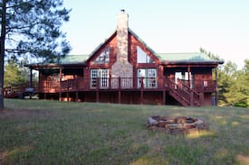 Amity Cabin | "Lakewood Cabin" at Timber Lodge Ranch