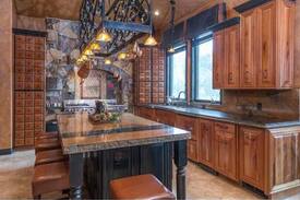 Pineridge House | Large and luxurious monthly rental in Park City UT