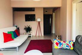 Cengelkoy Mahallesi Apartment | Huzur Dolu Çatı Katı Daire