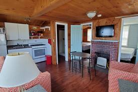 Lochmere Cabin | Cozy waterfront cottage #1 on Lake Winnisquam.