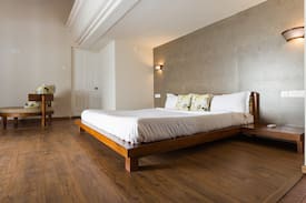 Vypin House | Camper by the bay, cherai beach