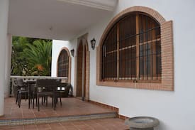 Naquera House | LA CAPRICHOSA, en plena naturaleza