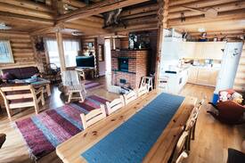 Sotkamo Villa | Honkaharju - Hirsimökki järvenrannalla