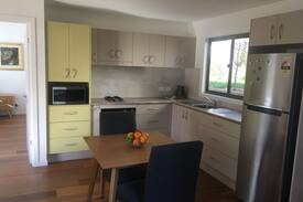 Pambula Beach Cabin | Cottage on Culgoa