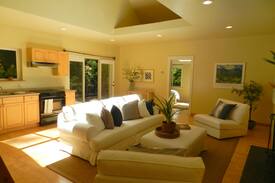 Lagunitas Cabin | Creekside redwood retreat