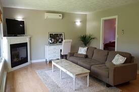 Southampton Cabin | SUMMER GETAWAY - PET FRIENDLY COTTAGE