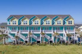 Crystal Beach Apartment | Salty's Suites, Cottage #6* Beachfront*