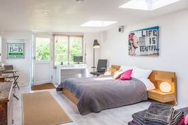 Christchurch House | The Studio B&B Luxury Garden Room