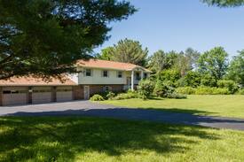 Rotterdam Junction Other | SARATOGA NY RURAL HOME Yard CAMPING