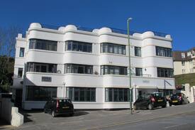 Boscombe House | Iona Holiday Flat