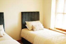 Carlingford House | Glenshee Cottage