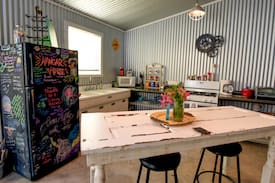Utopia House | Hangar House