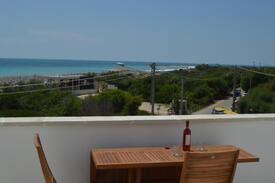 Lido Marini House | Marini Beachfront Apartment