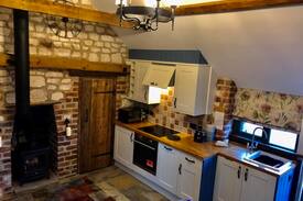 Bridlington Other | Byre Cottage - 5* Stone Cattle shed Conversion.