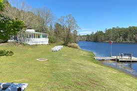 Aiken House | Beside Still Waters Country Cottage