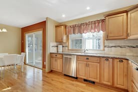 South Blooming Grove House | Beautiful house Woodbury common, 42 Mils NYC, RM