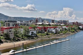 Old Town Chinatown Apartment | Pearl District Waterfront Condo w/parking