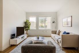 Mountain View Apartment | Fantastic 2BR in Mountain View w/ Gym + Pool