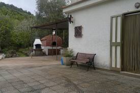 Ischitella House | Villetta immersa nel verde