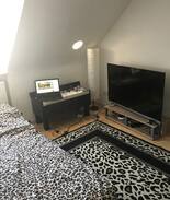 Vorderer Westen Apartment | Kleines, süßes Zentrales Wg- Zimmer!