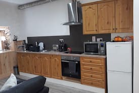 Aghalee Apartment | Aghalee House "Victorian Barn Apartment"