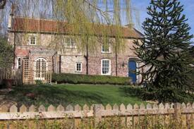Richmond House | Comfy, quirky, market town cottages