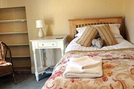 Richmond House | Comfy, quirky, market town cottages